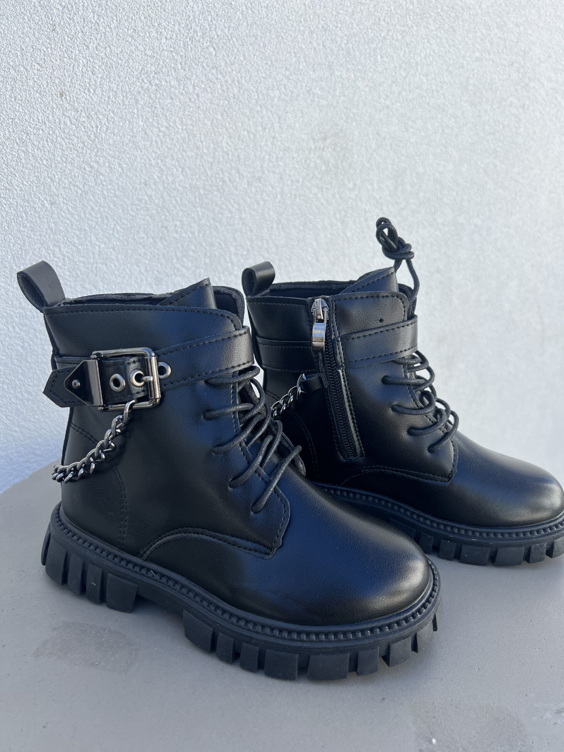 ROCKSTAR ANKLE BOOT