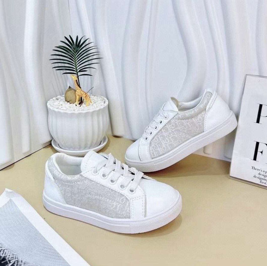 REFLECTION SNEAKER