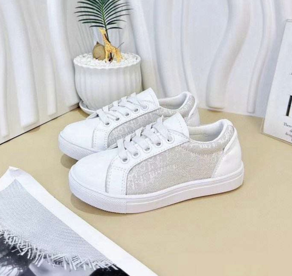 REFLECTION SNEAKER