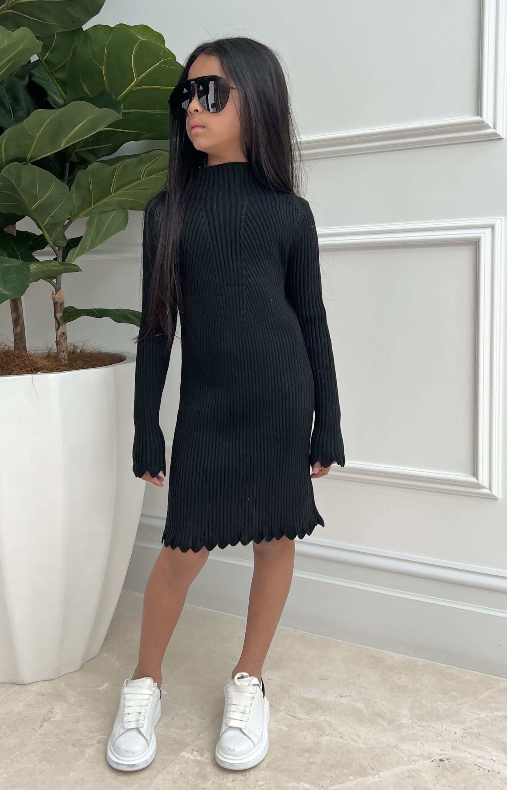 OYSTER KNIT DRESS