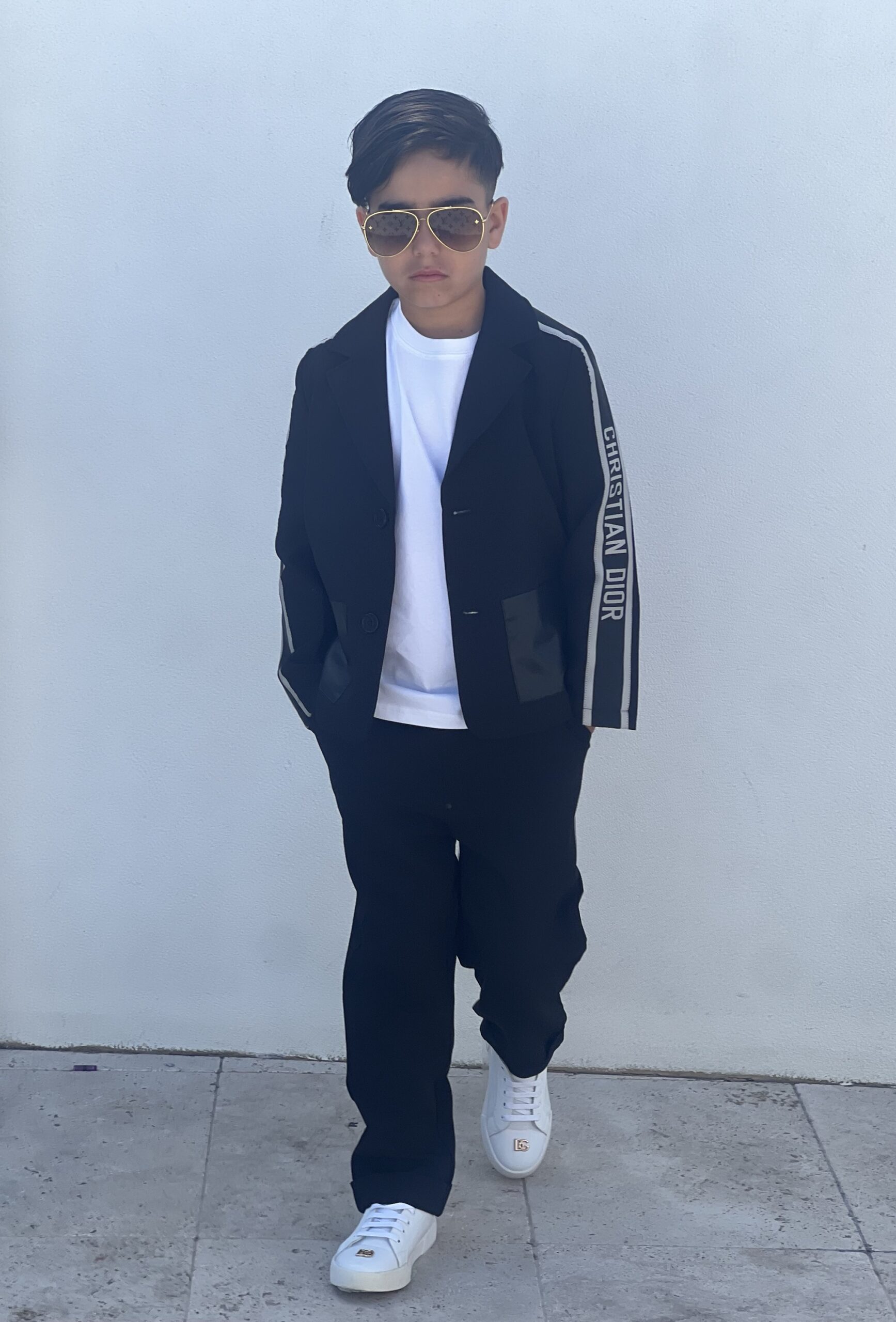 GENTLEMENS CLUB SUIT