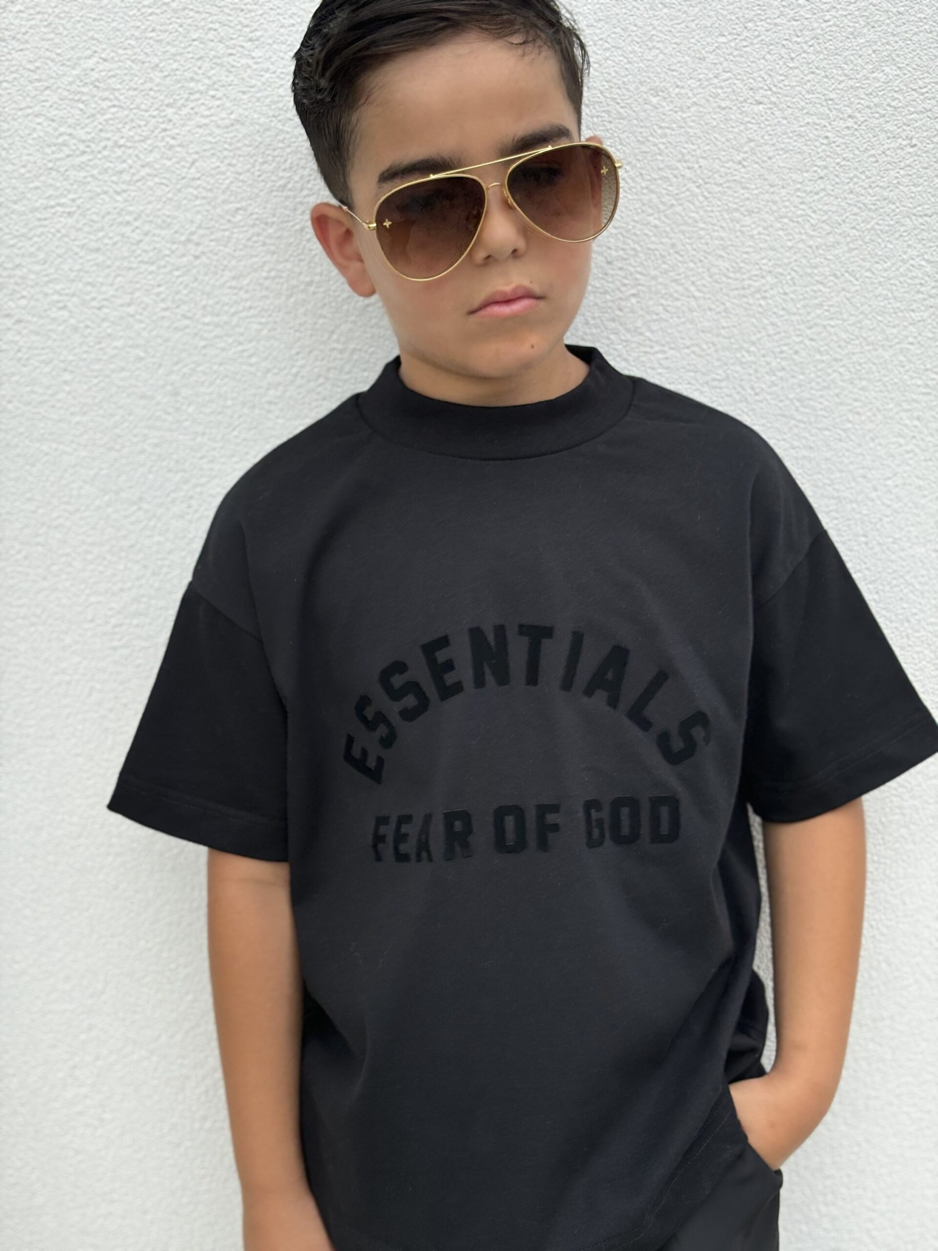 ESSENTIALS ONLY TEE BLACK