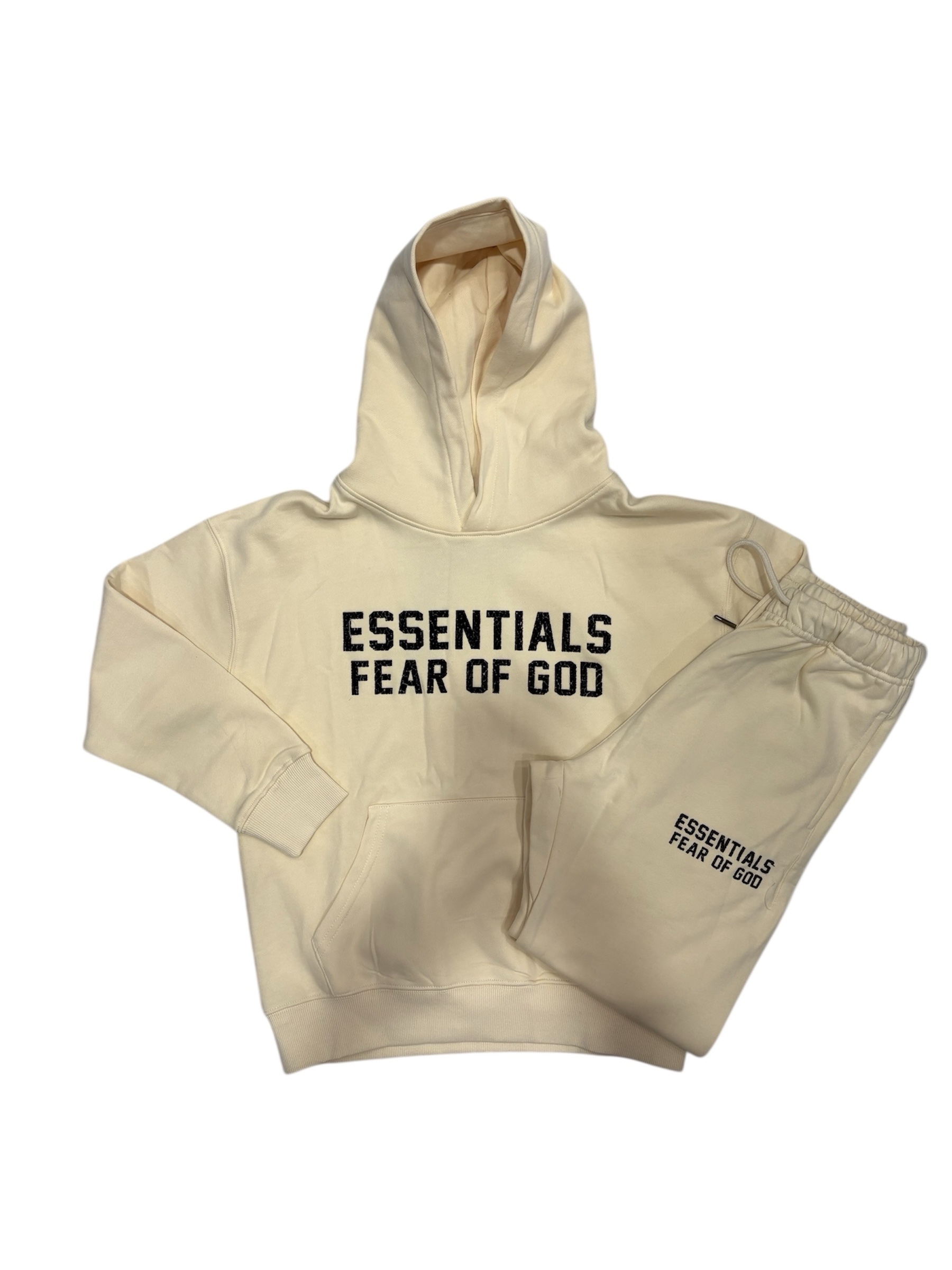 ESSENTIALS CAMEO SET