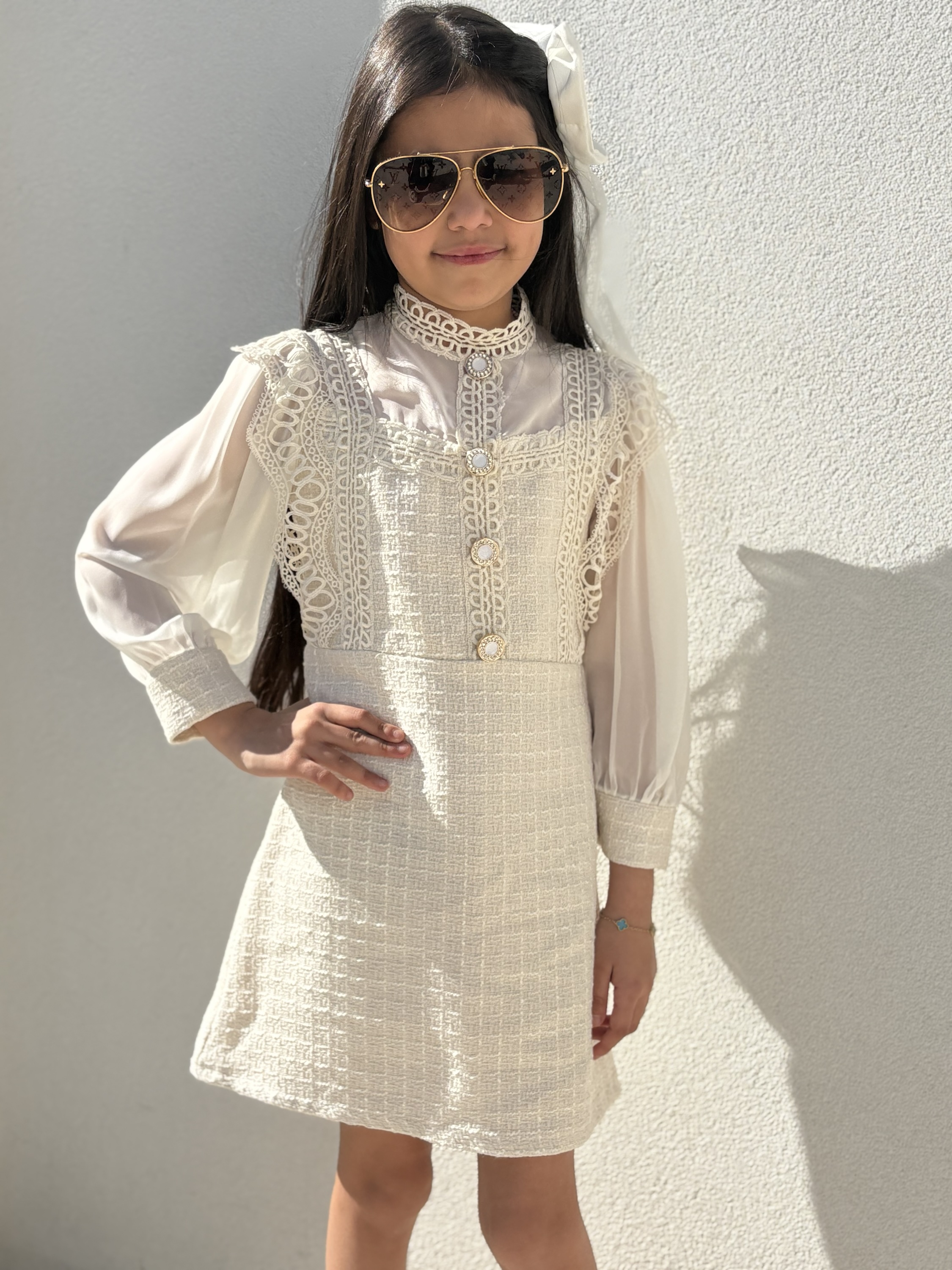 LE TRES DRESS - Image 3