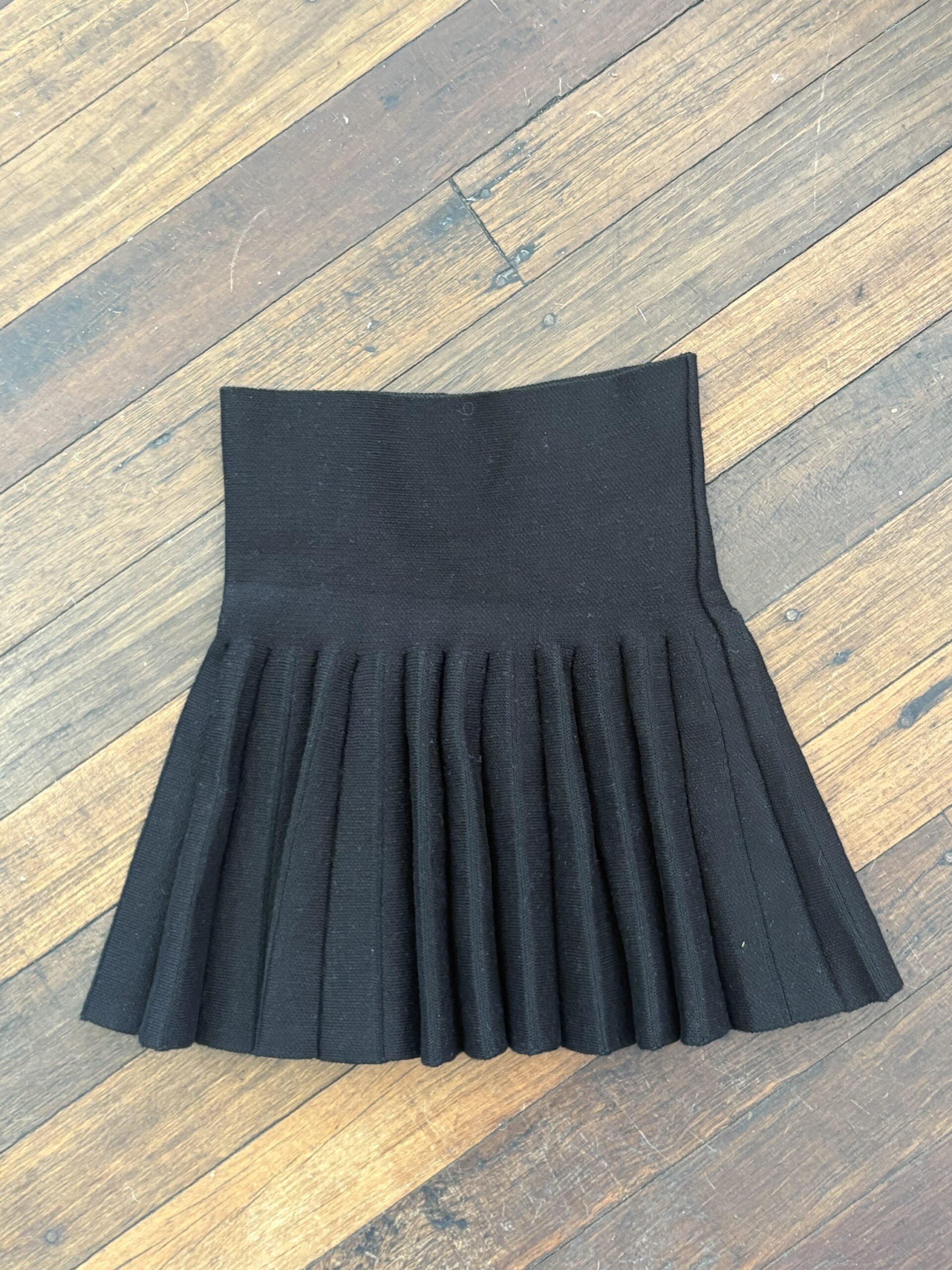 SKATER SKIRT