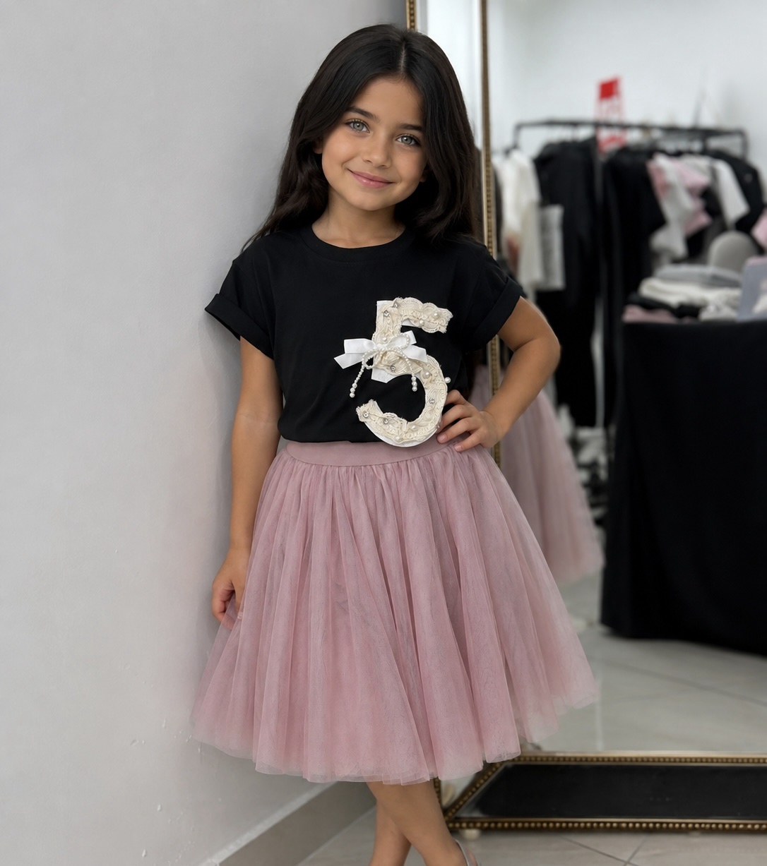 NO 5 TEE