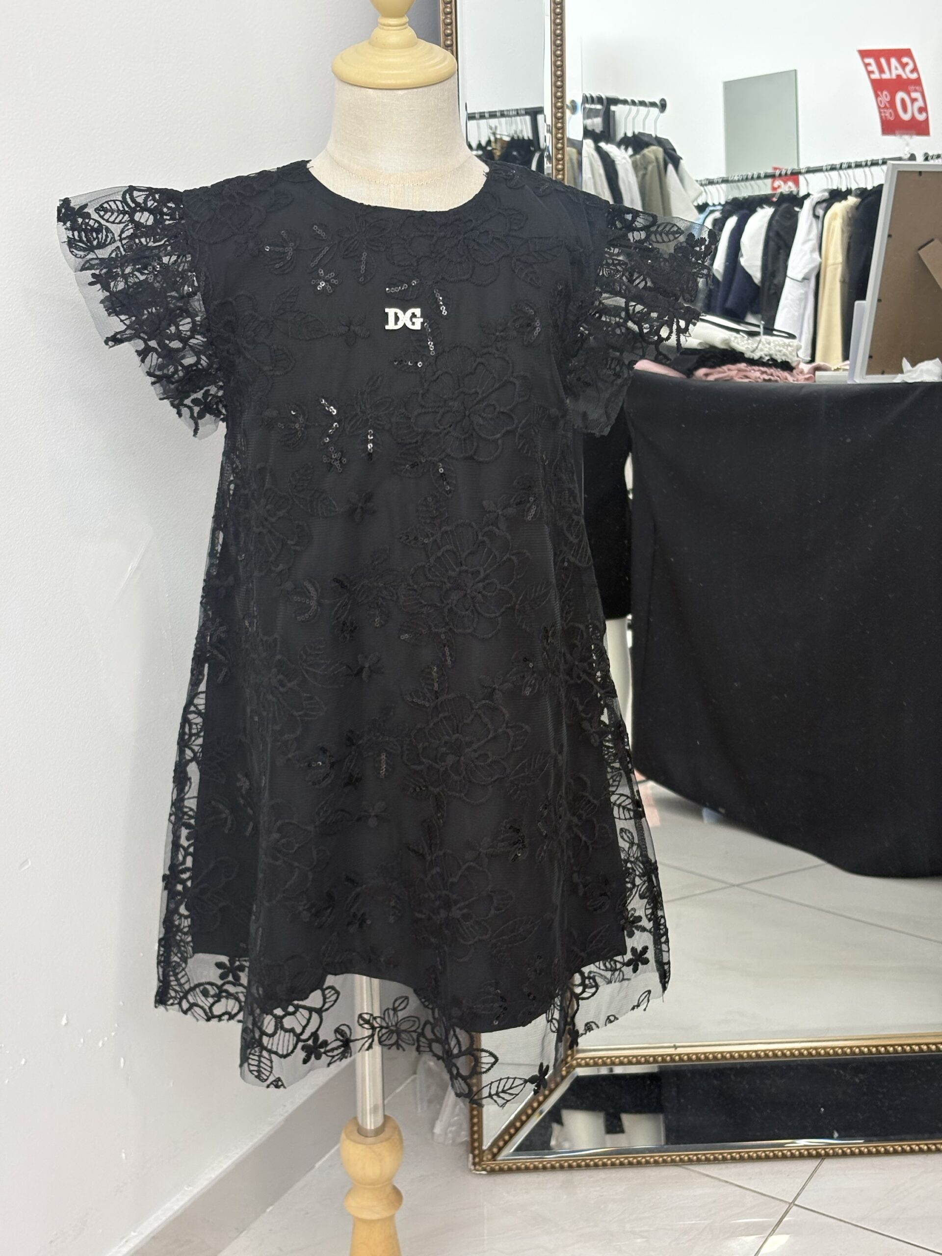 D&G LACE DRESS - Image 3